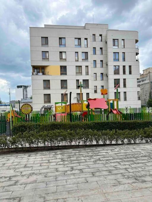 Варна Сити Парк С Паркомясто Varna Exterior foto